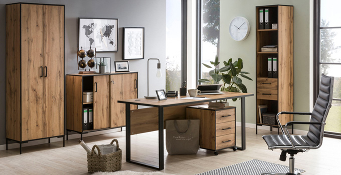 Möbelprogramm: Serie 2000