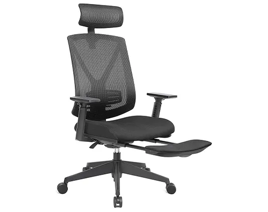 Bürostuhl mit Fußstütze