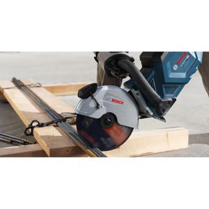 Produktbild für Trennschleifer Bosch GCS 18V-230, Akku