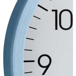 Produktbild für Wanduhr TFA 60.3517.55, Aluminium, analog, Funkuhr