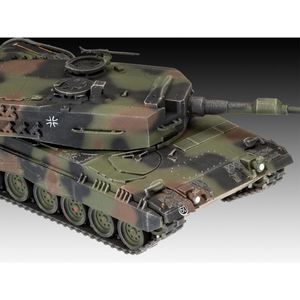 Produktbild für Modellbausatz Revell 03311 SLT 50-3 Elefant + Leopard 2A4