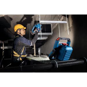 Produktbild für Baustrahler Bosch GLI18V-3000, LED, für 18 V Akkus