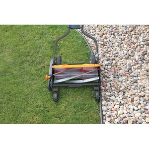 Produktbild für Rasenmäher Fiskars StaySharp Max Spindelmäher