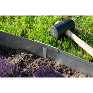 Produktbild für Rasenkante Meister WU9957600, silber, UV-beständig, flexibel