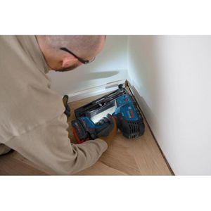 Produktbild für Elektronagler Bosch GNH 18V-64-2 M, inkl. Koffer