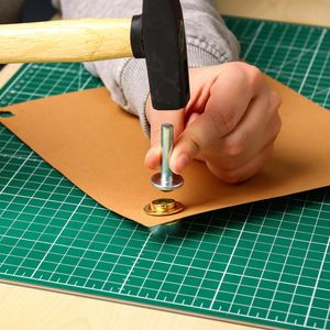 Produktbild für Ösen Böttcher-AG mit Scheiben und Einsetzwerkzeug