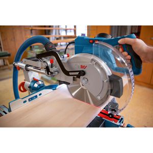 Produktbild für Kapp-Gehrungssäge Bosch GCM 305-254 D, Paneelsäge