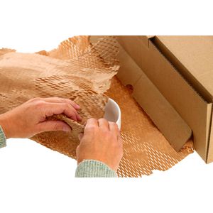 Produktbild für Packpapier Böttcher-AG Wabenpapier-Rolle in Spenderbox