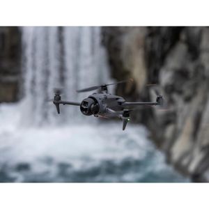 Produktbild für Drohne DJI Mavic 4 Pro Fly More, mit Controller RC 2 &amp; 3 Akkus