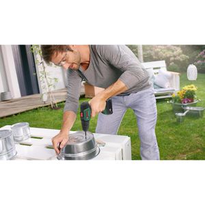 Produktbild für Akku-Bohrschrauber Bosch UniversalDrill 18V