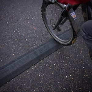 Produktbild für Kabelbrücke Defender XPRESS 100, 1Kanal