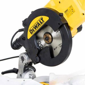 Produktbild für Kapp-Gehrungssäge DeWalt DWS774, Paneelsäge