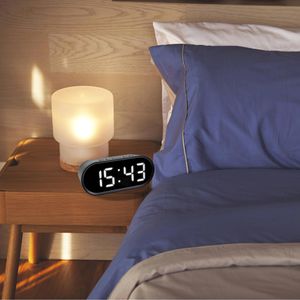 Produktbild für Wecker TFA 60.2025.01 schwarz, digital