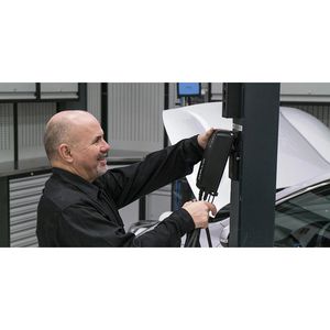 Produktbild für Autobatterie-Ladegerät CTEK 40-197, PRO 25 SE, Wandhalterung