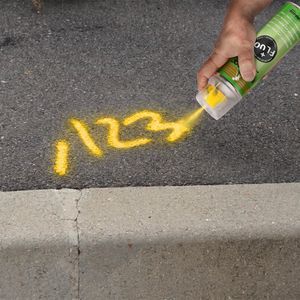 Produktbild für Markierungsspray AMPERE trig-a-cap chalk, Kreidespray, gelb