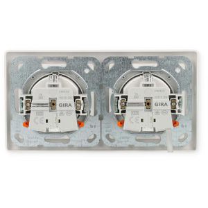 Produktbild für Steckdose Gira Standard 55 415803, Set, IP44, Unterputz