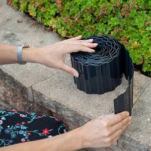 Produktbild für Rasenkante X-Clou 1056623, anthrazit, flexibel