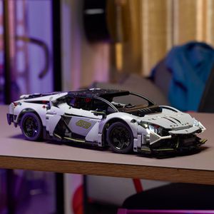 Produktbild für Klemmbausteine LEGO Technic 42214, ab 10 Jahre