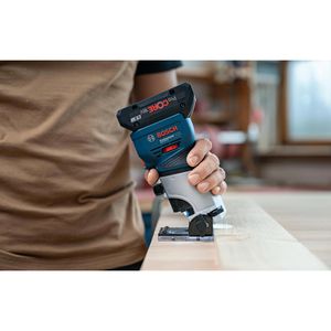 Produktbild für Kantenfräse Bosch GKF 18V-8 Professional, Akku