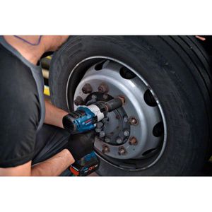 Produktbild für Akku-Schlagschrauber Bosch GDS 18V-1050 H, 1050Nm