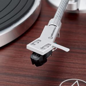 Produktbild für Plattenspieler audio-technica AT-LPW50BTRW