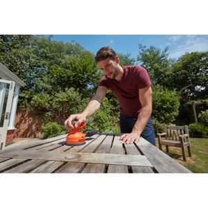 Produktbild für Exzenterschleifer Black+Decker BEW210-QS