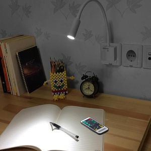 Produktbild für Steckdosenlampe Monzana Svetloba, weiß, fest verbaute LED
