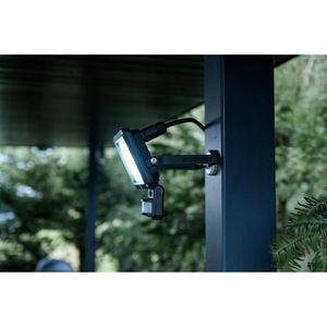 Produktbild für LED-Außenstrahler Brennenstuhl Jaro 3060 P, IP65 wasserdicht