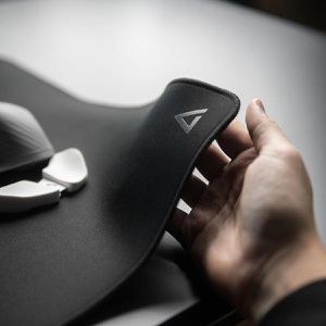 Produktbild für Mauspad DeltaHub Gaming Unterlage L, schwarz