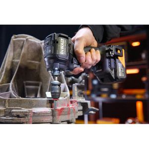 Produktbild für Akku-Schlagschrauber DeWalt McLaren DCF86MP1T-QW, 206 Nm