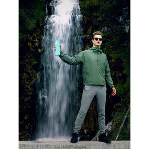 Produktbild für Trinkflasche SIGG Shield One Glacier, kohlensäuregeeignet