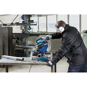 Produktbild für Metallkreissäge Bosch GCD 12 JL Professional, 240V
