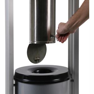 Produktbild für Aschenbecher Showdown-Displays Smoking Table, silber, Outdoor