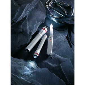 Produktbild für Taschenmesser Victorinox Farmer Alox 0.8241.26, silber