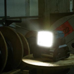 Produktbild für Baustrahler Makita DEADML811, LED, für 18 V Akkus