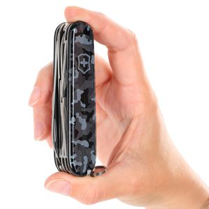 Produktbild für Taschenmesser Victorinox Huntsman 1.3713.942, navy camouflage