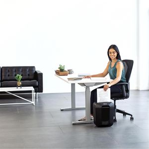 Produktbild für Aktenvernichter Fellowes 4400501 Powershred LX45, schwarz