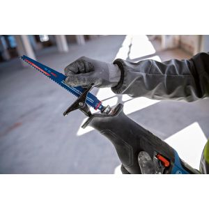 Produktbild für Säbelsäge Bosch GSA 18V-28, akkubetrieben