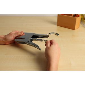 Produktbild für Heftzange TipTop-Office TTO, HK30, aus Metall, silber