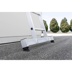 Produktbild für Mehrzweckleiter MUNK 33318, mit Wandlaufrollen