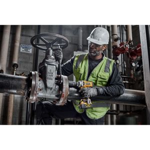 Produktbild für Akku-Schlagschrauber DeWalt DCF892NT-XJ, 813Nm