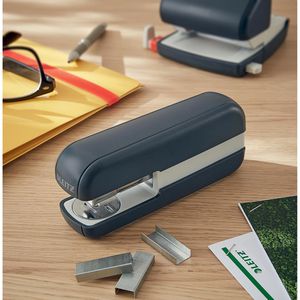 Produktbild für Heftgerät Leitz 5567-00-89, Cosy, inkl. 200 Heftklammern