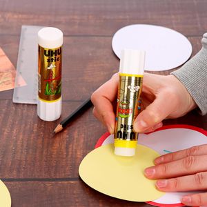 Produktbild für Klebestift UHU Golden Moments, 21g