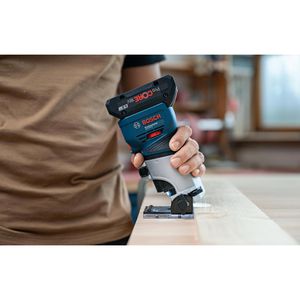 Produktbild für Kantenfräse Bosch GKF 18V-8 Professional, Akku