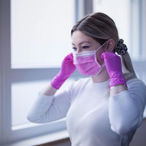 Produktbild für Einmalhandschuhe NITRAS-MEDICAL Candy Wave, rosa, 100 Stück