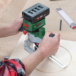Produktbild für Kantenfräse Bosch AdvancedTrimRouter 18V-8, Akku