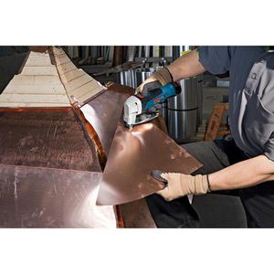 Produktbild für Blechschere Bosch PRO GSC12V-13, gerade &amp; Kurvenschnitte, Akku