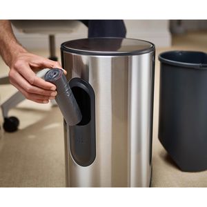 Produktbild für Mülleimer JosephJoseph Arc Slimline, silber