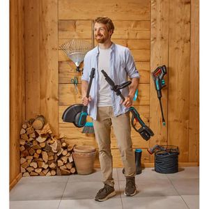 Produktbild für Rasentrimmer Gardena PowerTrim 30/18V P4A Set