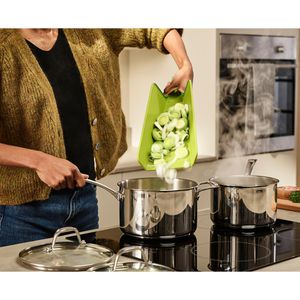 Produktbild für Schneidebrett JosephJoseph Chop2Pot Plus Regular